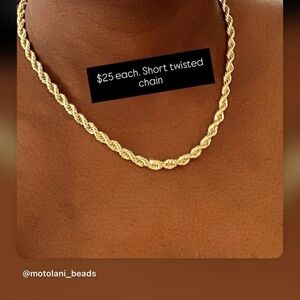 Gold Twisted Chain Necklace